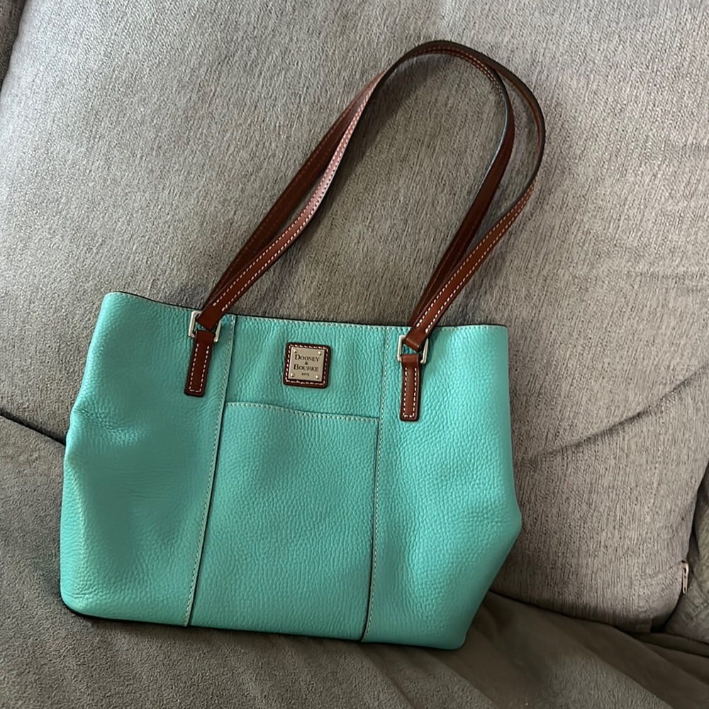 Dooney and bourke handbag